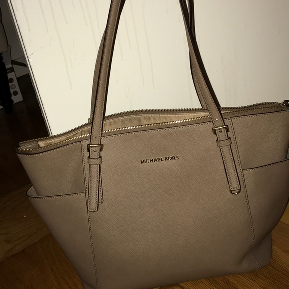 Michael Kors Tote - Picture 3 of 3
